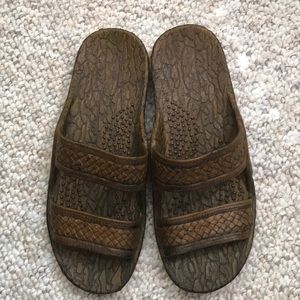 Pali Hawaii Sandals size 8 brown